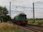 Die 244 044 mit einem Fotogterzug am 06.10.2012 unterwegs bei Treben-Lehma.