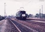 144 0x9 bei der Abschiedsfahrt der E44 von der Frankenwaldbahn im Bhf Lichtenfels Herbst 1983 