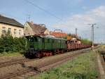 Die E 77 010 am 09.07.2011 mit einem Fotogterzug bei Stumsdorf.