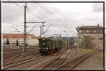 E77.10 fährt von Pirna nach Dresden hier am Bahnhof Heidenau.Anlass:/. Dresdener Dampfloktreffen Foto enstand am 18.04.15