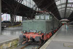 DR E 94 056 auf dem Museumsgleis im Leipzig Hauptbahnhof.