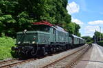 Abfahrt für 194 158 mit ihrem Sonderzug in Essen Hügel auf den Weg nach Kettwig.