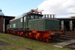 254 058-1 gehret ebenfalls zur Loksammlung Falz, gesehen am 12.09.09 im ehemaligen BW Falkenberg oberer Bahnhof.