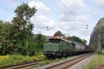 E94 192 zog heute den Henkelzug auf der rechten Rheinstrecke Richtung Sden. Aufgenommen am 10//08/2011 bei Leutesdorf.