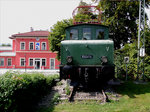 Die legendäre E 69 04  Johanna , von der Stammstrecke Murnau - Oberammergau ausgestellt in der Nähe des ehemaligen Lokalbahnhof Murnau; 15.09.2016    