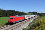 101 057 aus Salzburg kommend am 9. September 2020 bei Grabenstätt im Chiemgau.