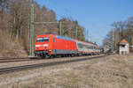 101 047 mit 2  ÖBB Reisezugwagen bei Aßling am 30.03.2021
Vermutlich Richtung Werkstatt.(Starke Flachstellen)