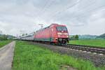 101 007-3 als IC am 18.05.2021 bei Friedland in Richtung Göttingen unterwegs.