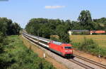 101 111-3 mit dem EC 9 (Hamburg Altona - Basel SBB) bei Riegel 15.7.22