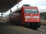 BR 101 019-8 mit InterCity 2373 nach Karlsruhe Hbf. Aufgenommen am 07.09.07 Hannover Hbf