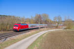 101 050 DB Fernverkehr mit IC 2083/2085 (Hamburg-Altona - Berchtesgaden Hbf / Oberstdorf) bei Lehrberg, 09.05.2021