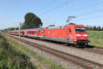 101 043 mit dem München Nürnberg Express.