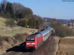 101 046-1 ist auf dem Weg nach Nrnberg Hbf. Hier am 16.02.08 bei Schwbisch Gmnd.