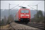 101 100-6 fhrt mit IC 2297 nach Salzburg Hbf. Aufgenommen bei Urspring am 08.03.08.