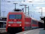 101 090 mit dem Mnchen-Nrnberg Express am 27.03.08 bei der Ausfahrt aus Nrnberg Hbf.