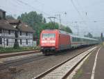 101 034 am Zugende des IC 2376 nach Binz am 31.05.2008 bei der Ausfahrt aus Kreiensen