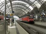 101 087-5 mit EC177 von Berlin Hbf nach Wien Sdbahnhof.Am 10.10.08 bei der einfahrt in Dresden Hbf.