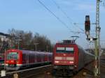 101 134 mit dem EuroCity EC 176 Brno (Brnn) - Hamburg bei Durchfahrt durch HH-Bergedorf; daneben S-Bahn Baureihe 474; 06.02.2009  