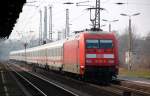 101 122 schiebt am 04.04.09 den IC Richtung Erfurt durch Leipzig-Leutzsch.