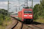 101 125 mit IC von Hamburg nach Schwerin fhrt gerade durch Hagenow. 17.06.2009 