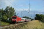 101 001 mit dem abendlichen InterCity aus Richtung Hamburg ber Rostock nach Binz.Aufgenommen am 20.06.09 in Sildemow.