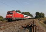 Die Schwesterlok 101 078 (9180 6101 078-4 D-DB) ist mit dem Gegenzug IC 2115, Stralsund - Stuttgart Hbf, von der Ostsee in den Sden unterwegs und konnte bei Essen abgelichtet werden.