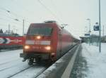 Hier 101 110-5 mit EC378 von Wien Praterstern nach Stralsund, bei der Einfahrt am 31.1.2010 in Angermnde.