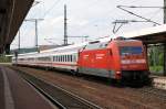 101 032-1 schiebt ihren IC 2150 nach Dsseldorf aus Eisenach am 09.06.2010