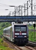 da sieht man wieder, nur lange und gut waschen, dann wird das schwarze Gesicht auch wieder rot - 101 141 kommt von der Insel Rgen nach Stralsund am 08.06.2010