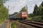 101-042-0 schiebt ihren IC gen Bremen - 28.06.2010, Oldenburg