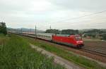 DB 101 042 mit EN 490  Hans Albers  kurz vor Neulengbach.