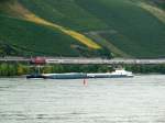 BR 101 071-9 mit IC von Koblenz kommend kurz vor Boppard a.d. Linksrheinischen Seite am 07.10.2010.