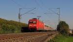 DB 101 059-4 mit dem umgeleiteten IC 2004  BODENSEE  von Konstanz nach Emden, bei Erbach (Rheingau); 10.10.2010