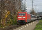 101 074-3 bespannte am 20.11.2010 einen Schweizer EC. Hier bei der Durchfahrt in Kln West. Aufgenommen am 20.11.2010.