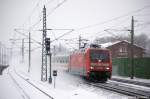 101 058-6 mit dem IC 1931 nach Berlin Sdkreuz in Rathenow. 17.12.2010