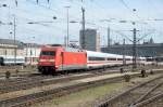 101 124 am 03.04.11 als ICE 915 Ersatz in Mnchen Hbf