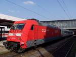 101 125-3 wird am Mnchener Hauptbahnhof mit EC219 bereitgestellt;110329