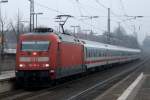 101 115-4 mit IC 134 nach Luxemburg bei der Einfahrt in Recklinghausen 17.3.2012