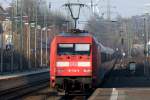 101 100-6 als Schublok hinter IC 2004 nach Emden bei der Ausfahrt in Recklinghausen 21.3.2012