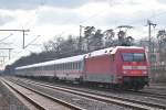 101 047-9 durchfhrt am 20.02.2012 den Bahnhof von Dreieich-Buchschlag.