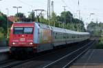 101 081-8 mit IC 2332 nach Kln bei der Einfahrt in Recklinghausen 4.7.2012