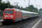 101 066-9 mit IC 2005 nach Konstanz bei der Einfahrt in Recklinghausen 14.7.2012