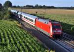 DB Fernverkehr 101 018 mit dem um 50 Minuten verspäteten IC 2315 Westerland (Sylt) - Frankfurt (Main) Hbf (Marl, NI, 21.07.12).