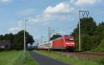 101 084-2 fuhr am 17.08.2012 mit dem IC 2435 von Emden nach Leipzig, hier in Leer.