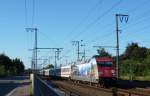 101 083-4 fuhr am 18.08.2012 mit dem IC 2330 von Norddeich Mole nach Kln, hier in Leer.