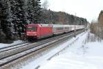 101 014 mit EC 217 von Saarbrcken nach Graz, aufgenommen bei Bergen Obb. am 27.01.2013