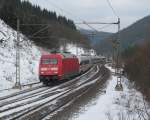101 091-7 zieht am 14. Februar 2013 ICE 1627 bei Ludwigsstadt die Frankenwaldrampe hinauf.