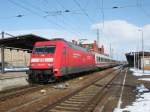 Am 31.03.2013 fuhr 101 048 durch Stendal mit einem IC 142 (Ersatzzug) nach Amsterdam.
