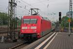 Am 31.05.2013 schob 101 032-1 den IC 2385 von Berlin Sdkreuz nach Karlsruhe Hbf.