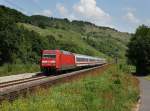 Die 101 082 mit dem IC Rottalerland am 06.07.2013 unterwegs bei Gambach.